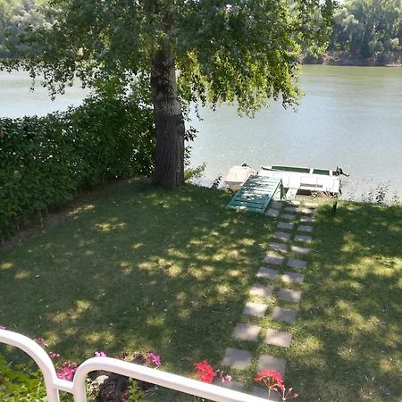 Tiszavirag Nyaralohaz Villa Segedin Dış mekan fotoğraf