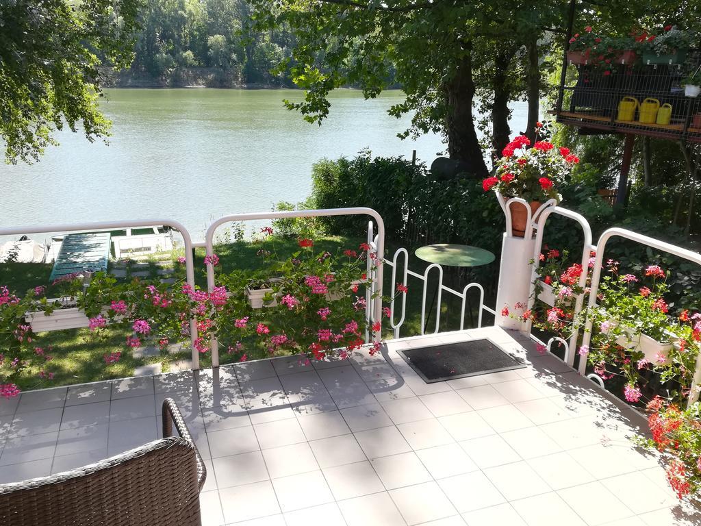 Tiszavirag Nyaralohaz Villa Segedin Dış mekan fotoğraf